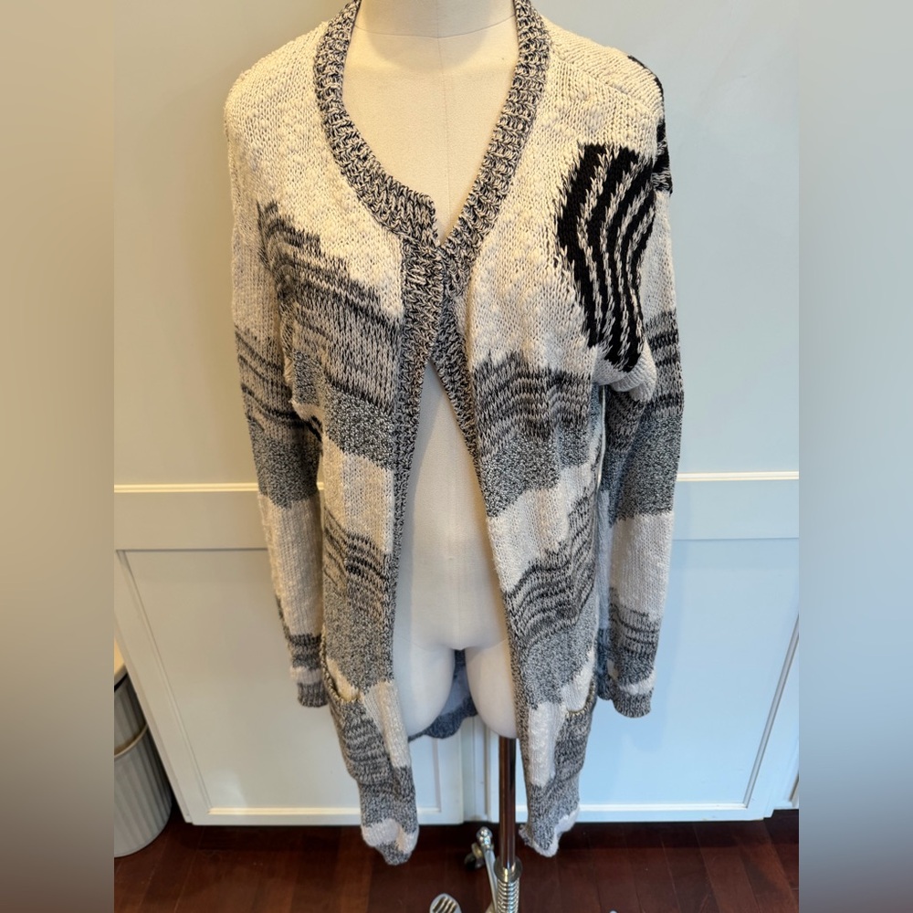 Cynthia Rowley Women's Black and White Sweater cardigan